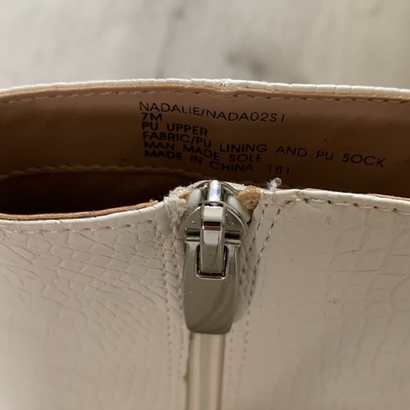 Steve Madden Nadalie Booties crocs textured pointy toe heels classic zipper - Picture 7 of 13